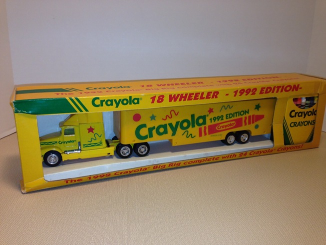 CRAYOLA TRACTOR TRAILER TRUCK 1992 BIG RIG 24 PACK CRAYONS GIFT SET YELLOW