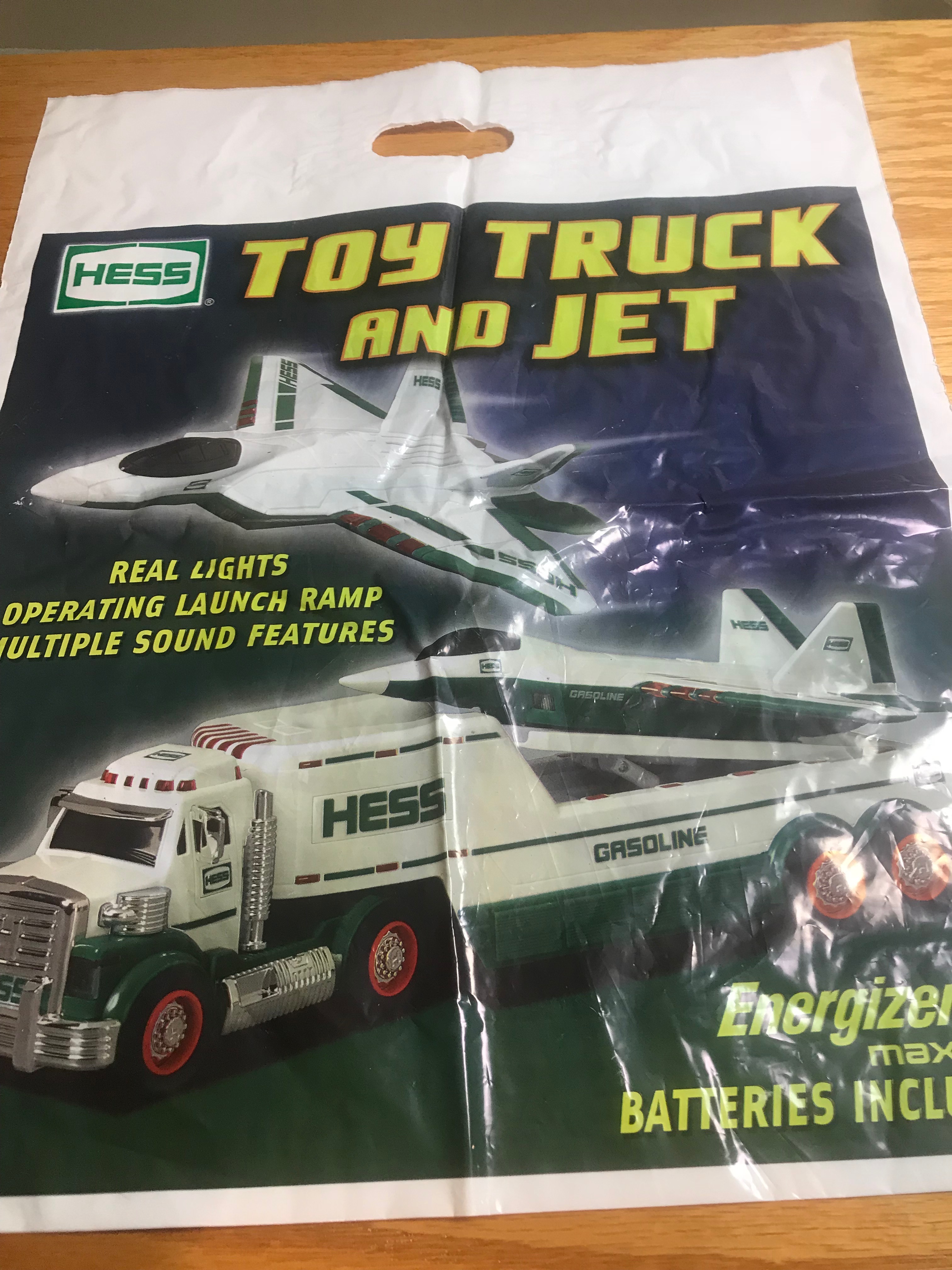 2010 hess toy truck and jet